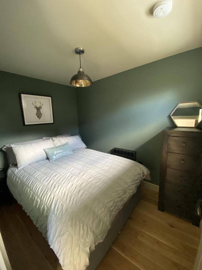 Little Woodbine Lodge Tain